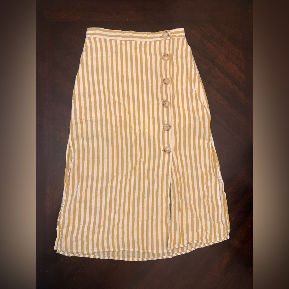 Essue Tan and White Striped Midi Skirt